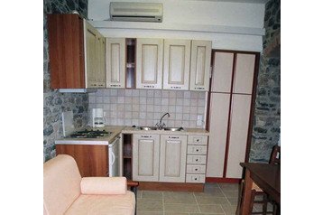Family pension Agia Pelagia 8